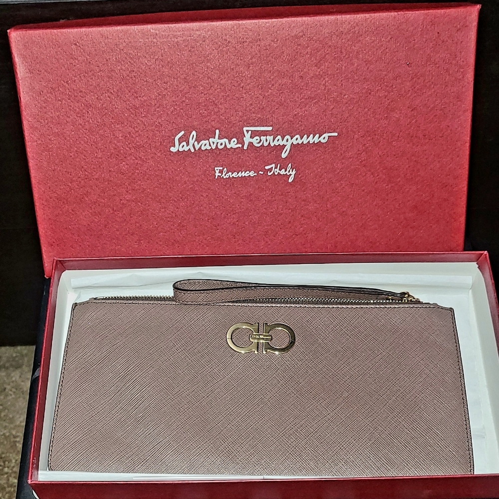 Authentic Salvatore Ferragamo Gancino Clutch Wristlet Wallet
